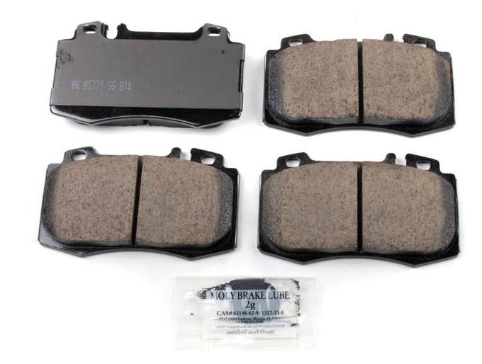 Mercedes Disc Brake Pad Set - Front (Ceramic) (EURO) 163420102041 - Akebono Euro Ultra-Premium EUR847